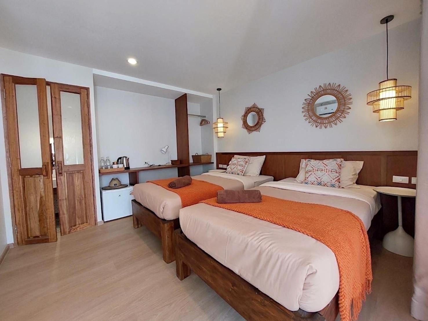 Sea Escapes Resort Thongsala Exterior photo
