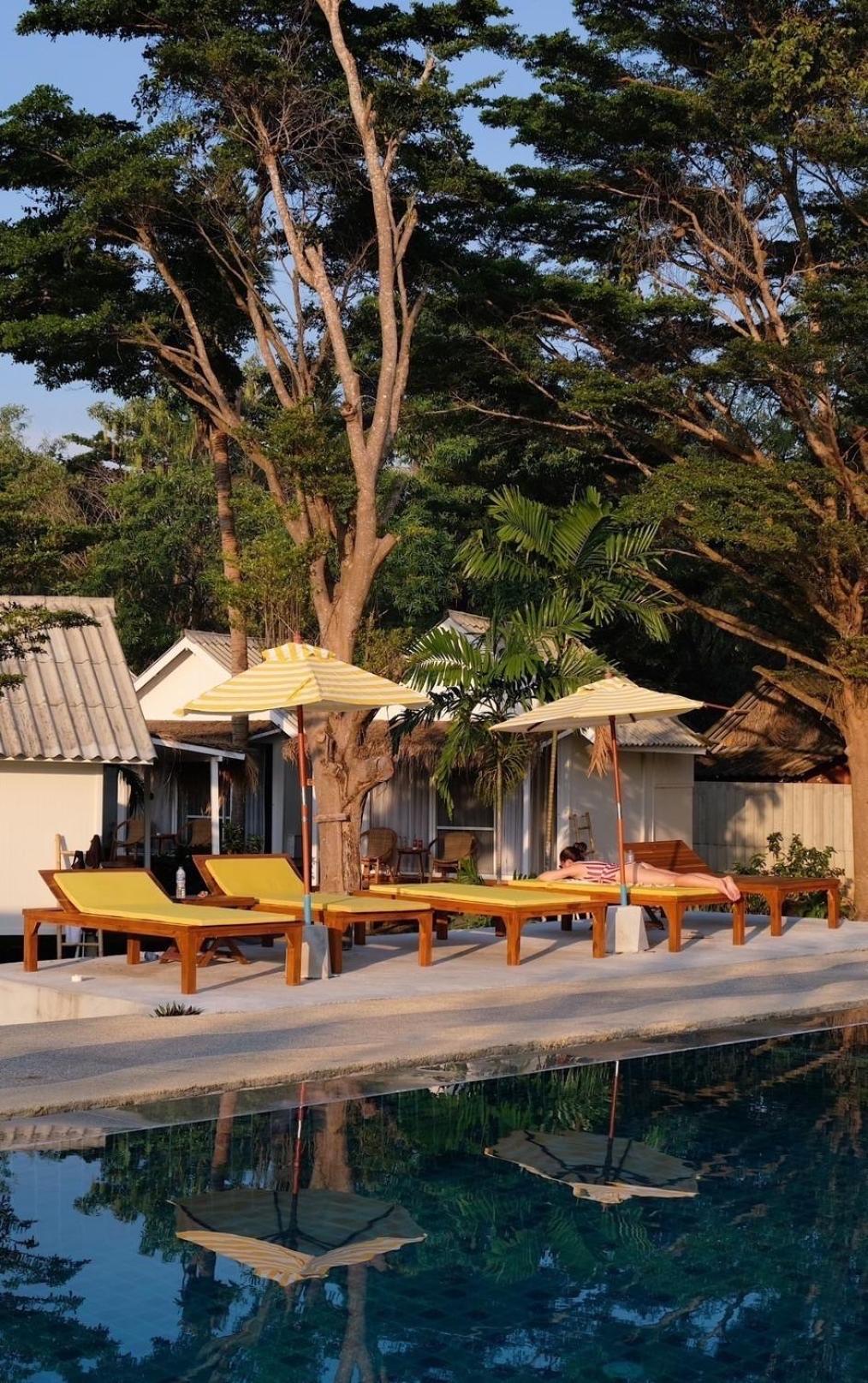 Sea Escapes Resort Thongsala Exterior photo